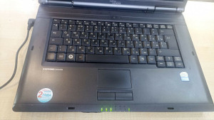 Fujitsu Esprimo Mobile v5535 Ноутбук