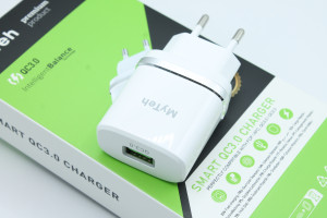 Зарядний пристрій MyTeh C12Q Smart QC3.0 charger(EU) White