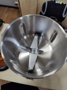 Блендер Grunhelm EBS-1252TGS