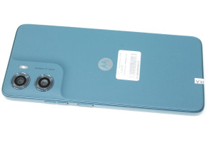 Мобильный телефон Motorola G06 4/64GB