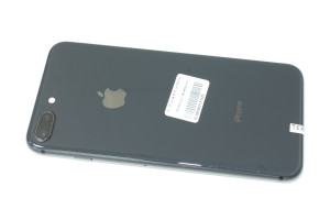 Мобільний телефон iPhone 8 Plus 64Gb