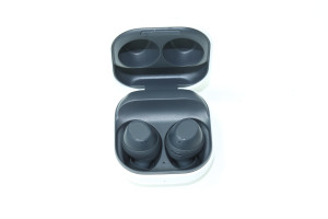 Bluetooth гарнитура Samsung Galaxy Buds FE SM-R400N