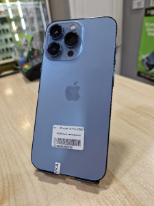 Мобільний телефон iPhone 13 Pro 256GB