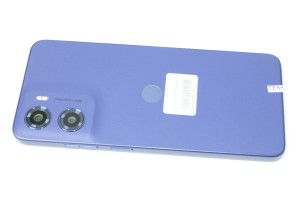 Мобільний телефон Motorola E15 2/64GB