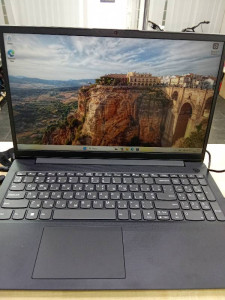 Ноутбук Lenovo V15 G4 IRU