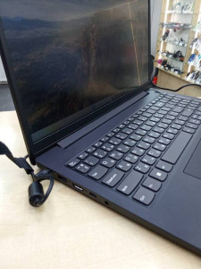 Ноутбук Lenovo V15 G4 IRU