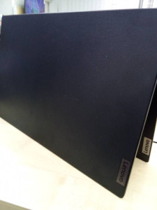 Ноутбук Lenovo V15 G4 IRU