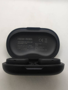 Bluetooth гарнітура Fresh Rebel ЗАТ W4000BL