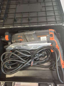 Перфоратор Dnipro-M RH-100Q