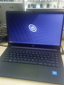 Ноутбук HP 14s-dq3505ng