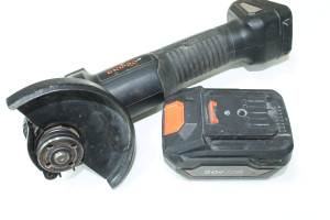 Болгарка Dnipro M DGA-201BC Ultra + BP-260 + FC-230