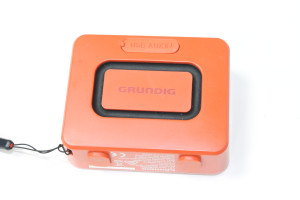 Портативна акустика Grundig GBT Solo GLR7751