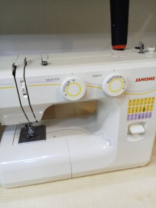 Швейная машина JANOME 1143