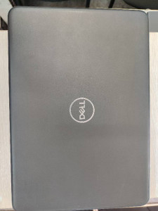 Ноутбук Dell Latitude 3300