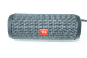 Портативна акустика JBL Flip Essential 2