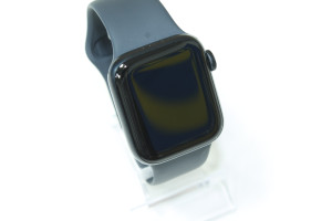 Смарт часы Apple Watch SE3 40mm