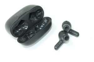 Bluetooth гарнитура JBL WAVE BEAM