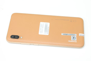 Мобільний телефон Huawei Y6 2019 (MRD-LX1) 2/32Gb