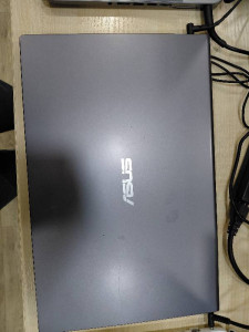 Ноутбук ASUS Vivo Book X515EA
