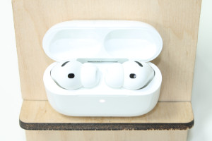 Bluetooth гарнітура Apple AirPods Pro 3rd generation A3122 (A3064, A3063)