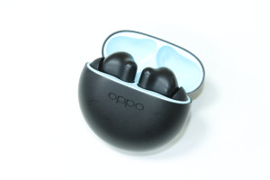 Bluetooth гарнитура Oppo Enco Buds 2