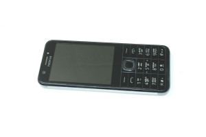 Мобильный телефон Nokia 230 RM-1172