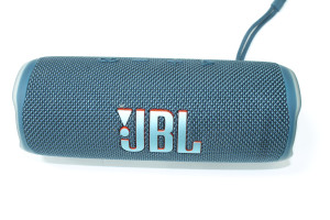 Портативна акустика JBL Flip 6