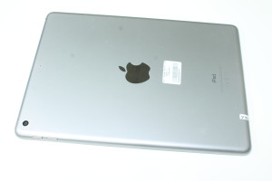 Планшет Apple IPad 9.7" 2018 128Gb Wi-Fi A1893