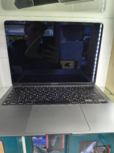 Ноутбук MacBook Air 2020 M1 13 8/256