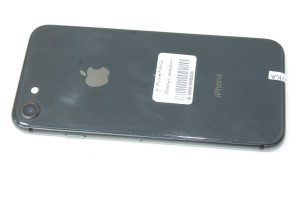 Мобільний телефон iPhone 8 64Gb