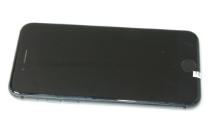 Мобільний телефон iPhone 8 64Gb