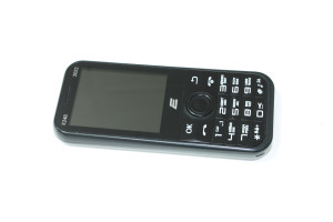 Мобільний телефон TWOE E240 2022