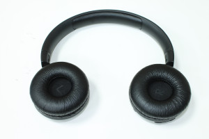 Bluetooth гарнитура JBL TUNE510BT