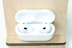 Bluetooth гарнитура Apple AirPods Pro 2nd generation A2968 (A3047, A3048)