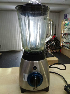 Блендер ECG SM 830