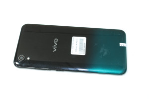 Мобільний телефон Vivo Y1S 2/32GB