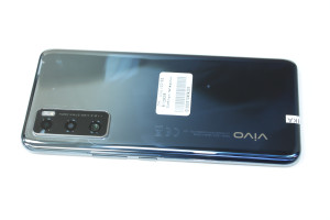 Мобільний телефон Vivo V20 SE 8 / 128GB