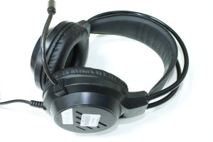 Навушники Celebrat GM-2