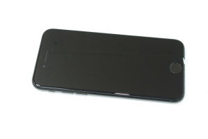 Мобільний телефон iPhone 7 128Gb