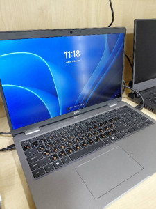 Ноутбук Dell Latitude 5550