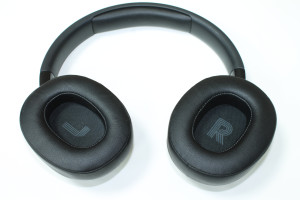 Bluetooth гарнітура JBL TUNE 720BT