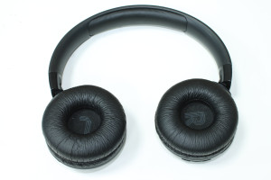 Bluetooth гарнитура JBL TUNE 520BT