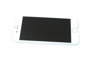 Мобільний телефон iPhone 8 64Gb