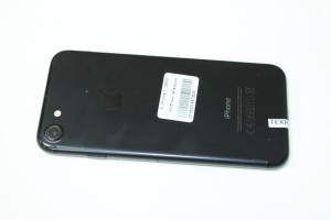 Мобільний телефон iPhone 7 128Gb НЕ КИДАТИ