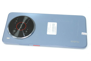 Мобільний телефон ZTE Nubia V70 Max 6/128GB