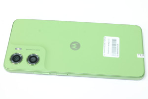 Мобильный телефон Motorola G06 4/64GB