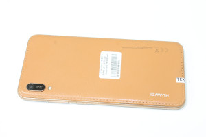 Мобільний телефон Huawei Y6 2019 (MRD-LX1) 2/32Gb