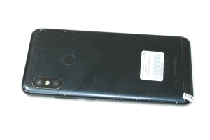 Мобільний телефон Xiaomi Mi A2 Lite 3 / 32Gb