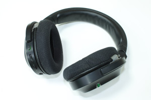 Bluetooth гарнитура Razer Barracuda X