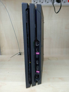 Ігрова консоль Sony PlayStation 4 Pro FAT 1Tb
